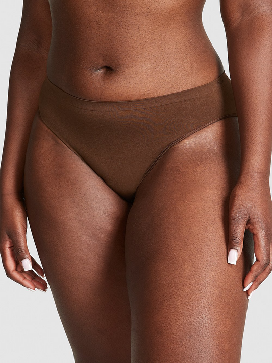 Seamless Bikini Panty (Ganache)