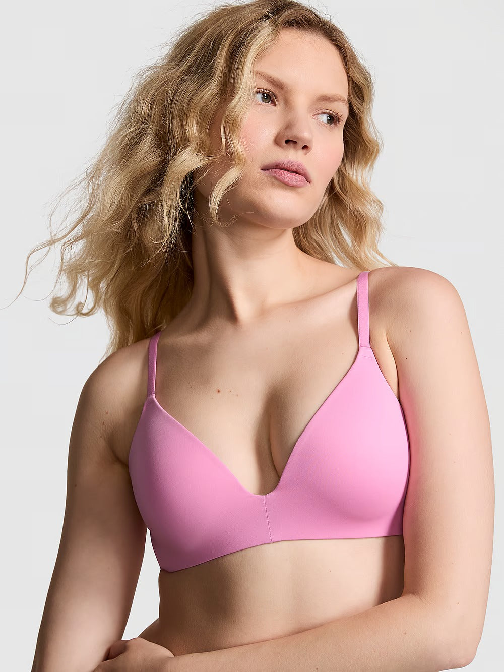 Sujetador tipo camiseta sin aros con forro ligero Wear Everywhere de Victoria's Secret para mujer, color rosa (32A - 38DDD)