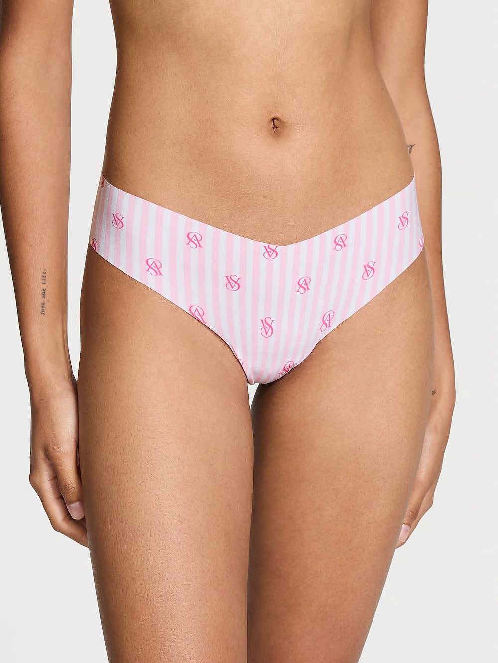 VICTORIA SECRET No-Show Thong Panty